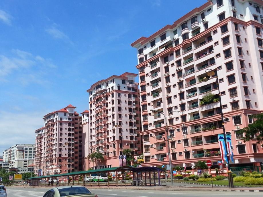Kk Waterfront Suites At Marina Court Kota Kinabalu Dış mekan fotoğraf