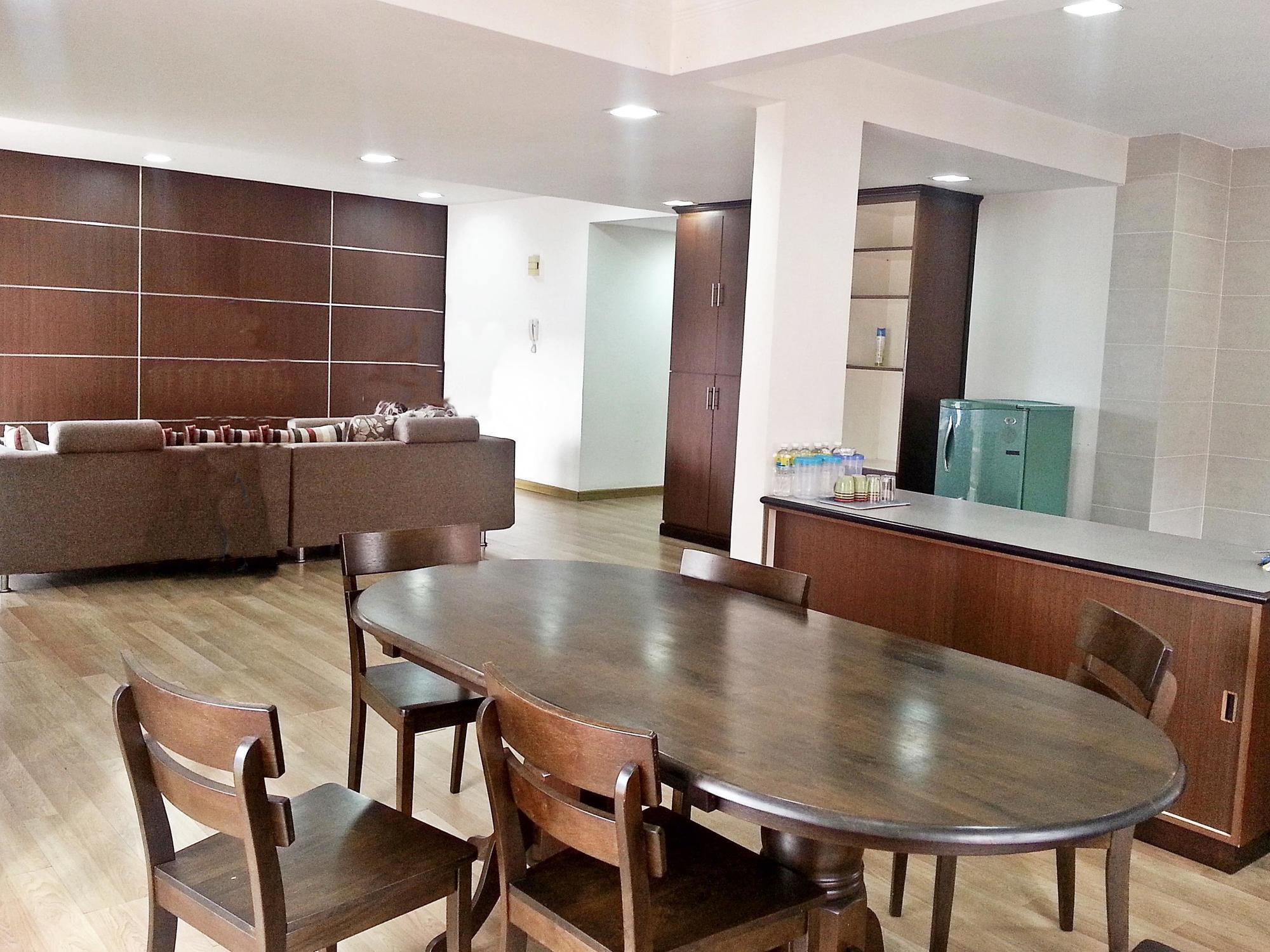 Kk Waterfront Suites At Marina Court Kota Kinabalu Dış mekan fotoğraf